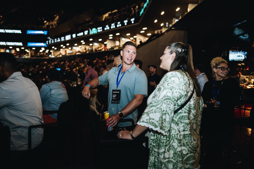 53861543902 fc06847333 6k (1)