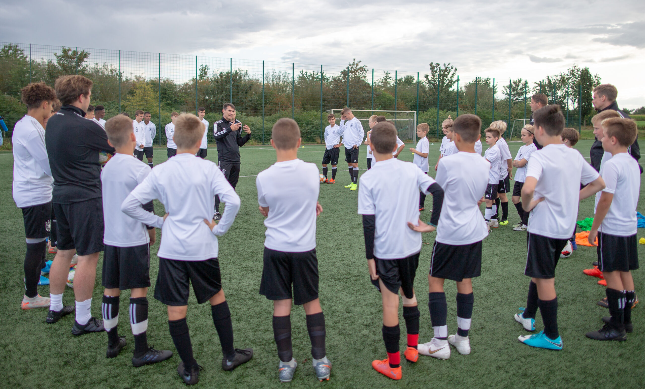 Peer Circles: Breaking Barriers to Grassroots Sport Growth