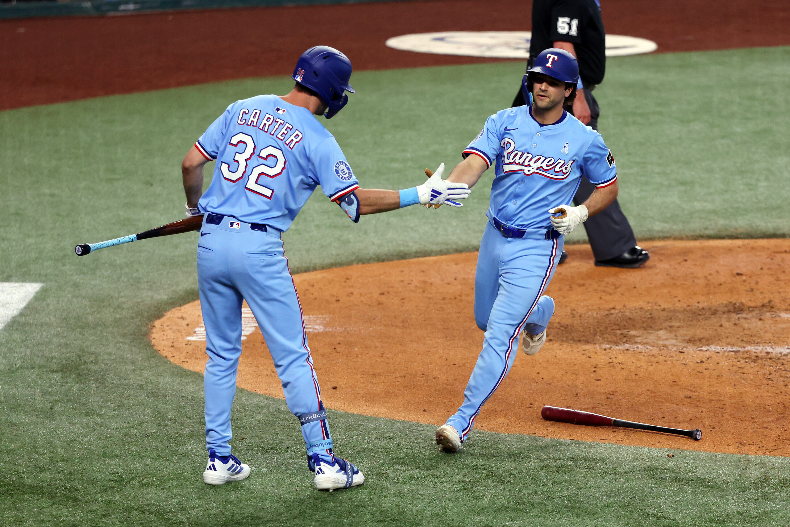 Live Sport Experience: Texas Rangers vs. Chicago White Sox